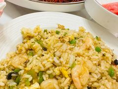 -嗨辣小聚·盘锦河蟹·海鲜烧烤龙虾(盘锦十年好店)