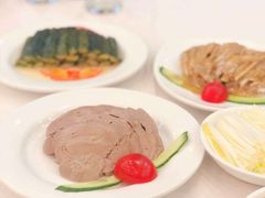 -九花山烤鸭店
