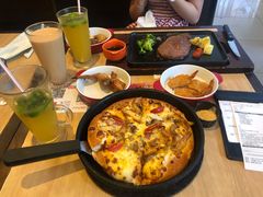 -必胜客(WOW西丽店)