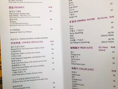 -上海滴水湖皇冠假日酒店