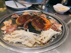 -韩聚屋韩国烤肉餐厅(新北万达店)