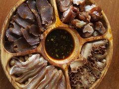 -慢丽江·云南野生菌土鸡锅(西山店)