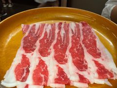 -牛YO寿喜烧·铁板烧和牛火锅自助(市府恒隆店)