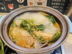 -烫煮风旋转涮吧自助小火锅(洪楼大润发店)