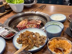 -明洞阿姨·韩式酱蟹烤肉·创意料理(三元桥店)