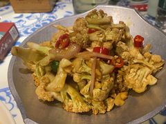 -卢大鲜鱼头捞饭(美利广场店)