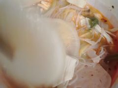 -小蛮椒麻辣烫·麻辣拌(青浦宝龙店)