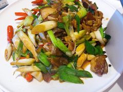 -关里关外·鱼头泡饼(唐冶绿地汇店)