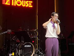 -TZ House音乐现场(来福士中心店)