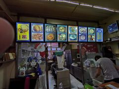 -敖特尔布里亚特美食坊(世纪花苑店)