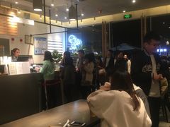 大堂-喜茶(东莞汇一城店)