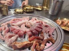 -哈哈碳都·牛肋条无限自助烤肉(宝龙店)