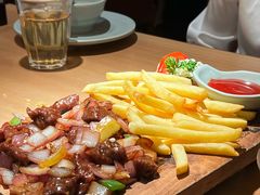 -Lia Cafe Bar Restaurant松山咖啡屋