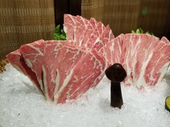 -余欢领鲜火锅(新街口店)