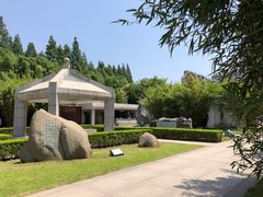 -上海市龙华烈士陵园