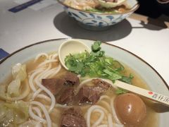 -鑫花溪牛肉米粉(凤凰街创始总店)