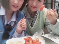 -BHC炸鸡(明洞总店)