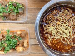 -鹍记特色牛杂面