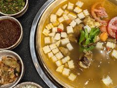 -顶顶汤火牛排火锅·经典铜锅涮肉