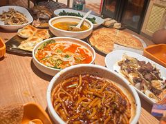 -谷丽麦馕新疆菜·清真(步步高梅溪新天地店)