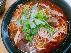 -丽影重庆小面(定西路店)