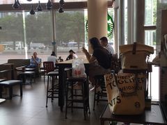 大堂-星巴克臻选(深圳罗湖万象城店)