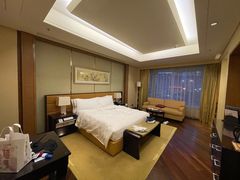 -深圳星河丽思卡尔顿酒店