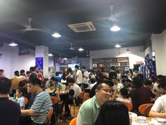 大堂-皖北巫氏三胖地锅鸡(长淮总店)