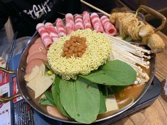 部队锅-李先生的首尔小馆(松江启源广场店)