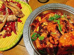 -黄泥岗·地道湖北菜(奥特莱斯店)