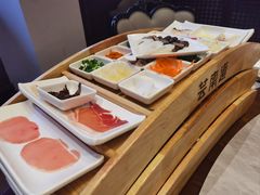 -芸南道·过桥米线(昆明老街旗舰店)