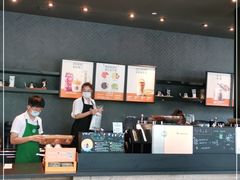 -星巴克(七宝领展广场1F店)