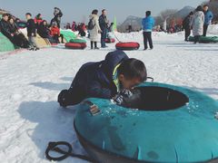 -济南卧虎山滑雪场