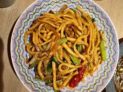 -耶里夏丽·新疆菜·28年喀什老馆(田林东路店)