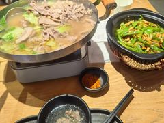 -川堂风·跷脚牛肉·乐山爆炒(宝山日月光店)