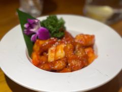 清迈菠萝咕噜肉-觅山云南菜(泊富ICITY店)
