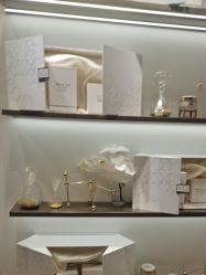 -奥伦纳素Erno Laszlo