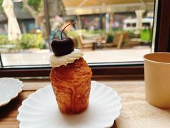 -VERIE BAKEHOUSE