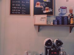 -留白咖啡(人民巷八号大院店)