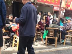 -十一街苍蝇馆子转经消江湖菜(九眼桥十一街店)