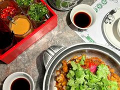 -禄婶鸡煲·打边炉