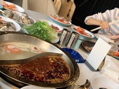 -爱永尚海鲜自助火锅烤肉(恩施店)