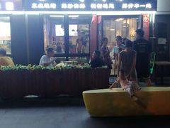 门面-烤满分·东北烧烤(首经贸店)