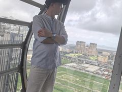 -影汇之星8字形摩天轮