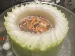 -得意咚瓜·顺德鱼生·冬瓜火锅(深圳首店)