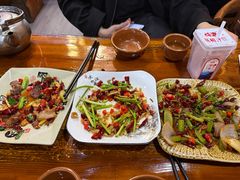 -苗湘食府(十年店)