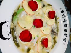 -江渔儿酸菜鱼·拔草餐厅(虎门君乐汇店)