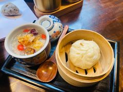 -银米·云南传统过桥米线(双廊黑金冠店)