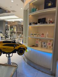 -PE SALON