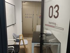 -菠萝国际教育专注Alevel·IGCSE·IB·AP·托福雅思培训辅导(静安校区)